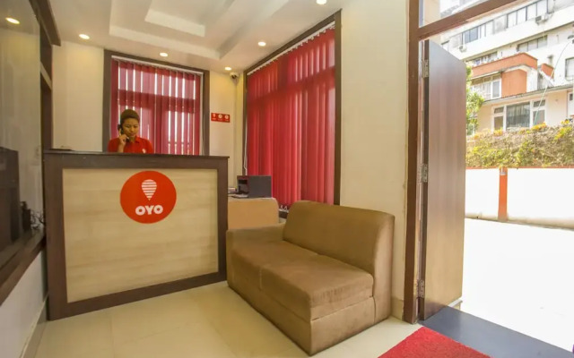OYO 11474 Gangaur Regency Boutique Hotel