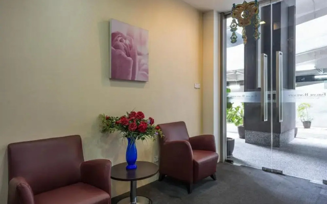 Bintang Fairlane Home