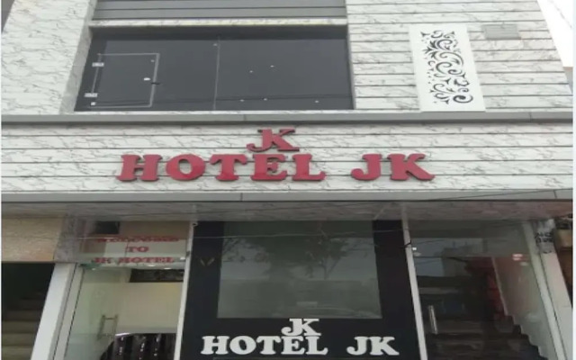 Hotel JK, Punjab