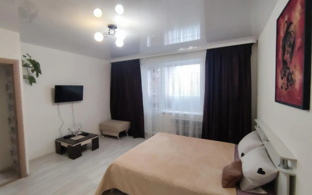 Apartments on 65 let Pobedy street 49