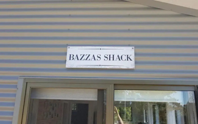 Relax Break - Bazza's Shack