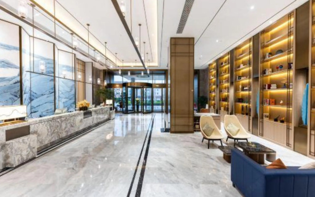 Stay International Hotel