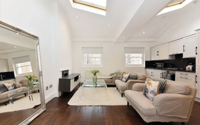 London Choice- Oxford Street - Hyde Park