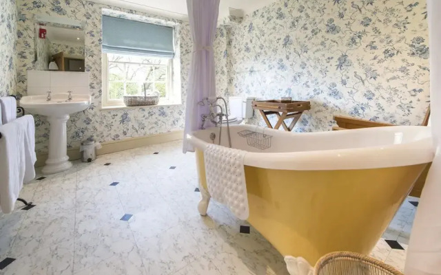Byland Abbey Inn