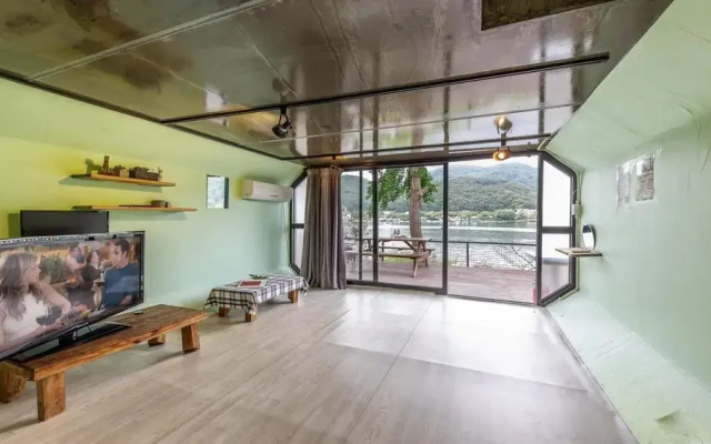 Nami Island Healing Leisure Camping&glamping