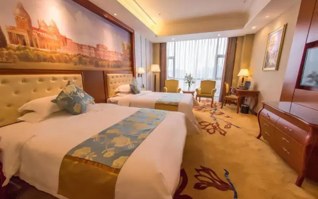 Vienna International Hotel (Du'an Station)
