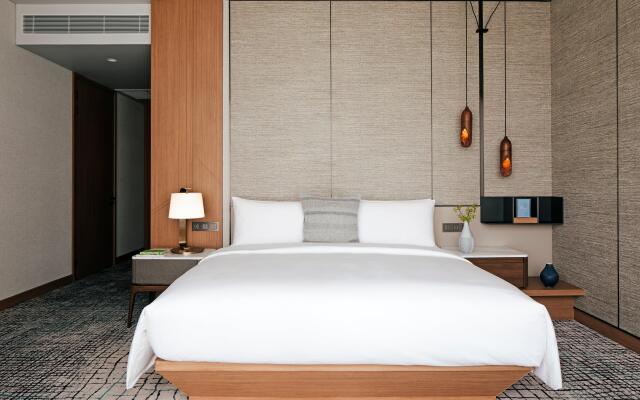 Kimpton Maa-Lai Bangkok by IHG