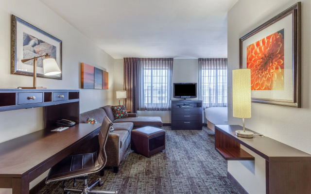 Staybridge Suites Davenport by IHG