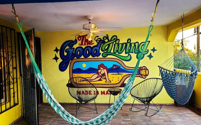 Sundaze Hostel