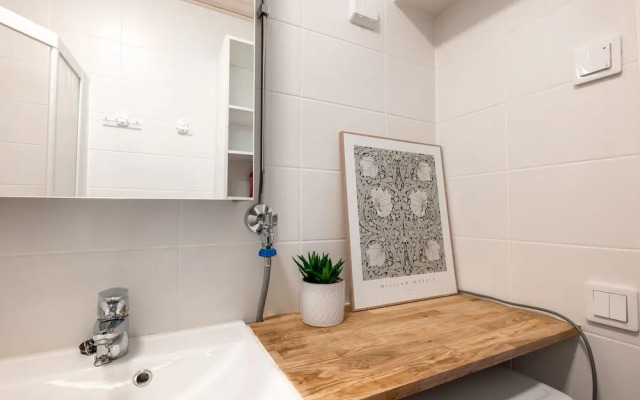 2ndhomes Bright 125m2 4BR Center Apt