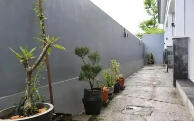 G'Nusa Kost