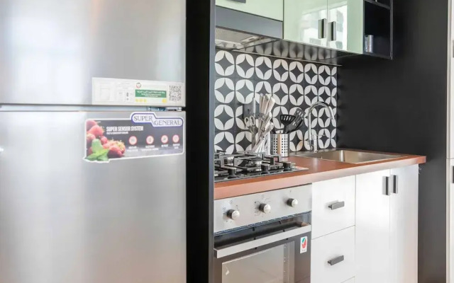 Cozy 2BR Apartment in Socio Tower 2