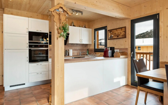 Deluxe Holiday Home in Hohentauern with Hot Tub
