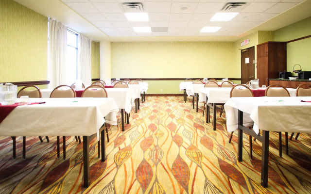 Ramada by Wyndham Minneapolis Airport/Eagan