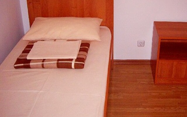Hotel Sharmat