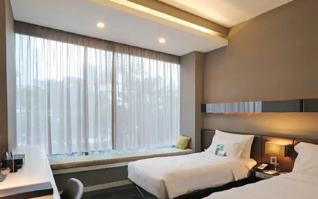 Quincy Hotel Singapore by Far East Hospitality