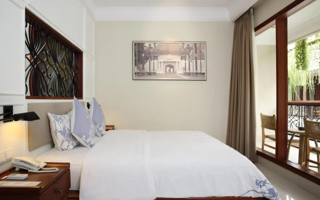 Seminyak Lagoon All Suites Hotel