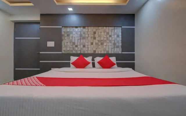 Oyo 29204 Hotel Blue Sapphire