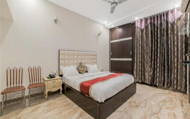 OYO 14231 Santosh Residency