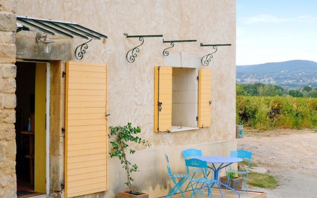 Lovely Apartment in Sabran, a Small Village in the Heart of Provence