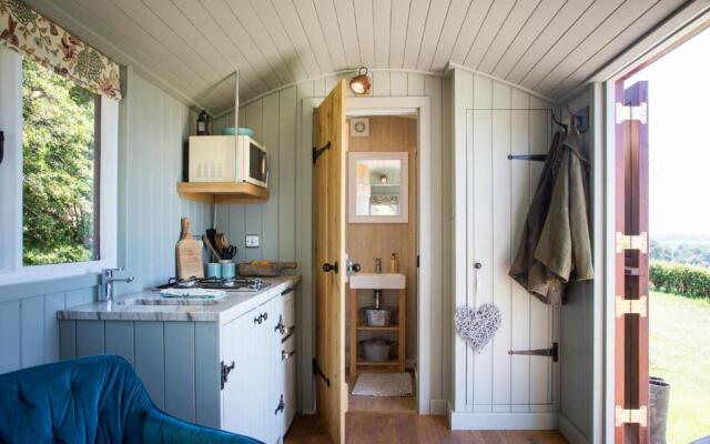Little Idyll shepherds hut