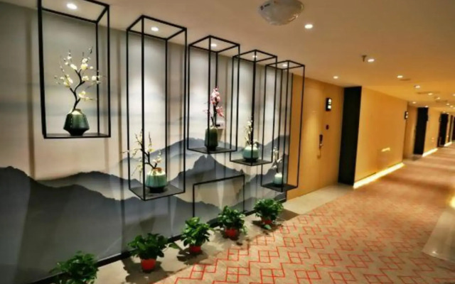 Dorsett Lanbao Hotel