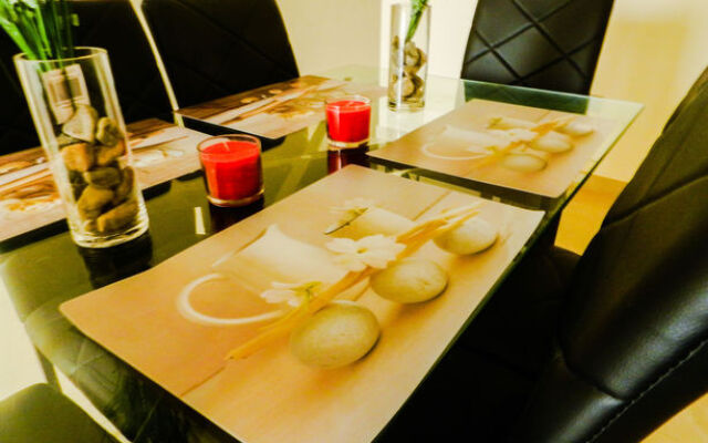 Trujillo - El Golf Apartments