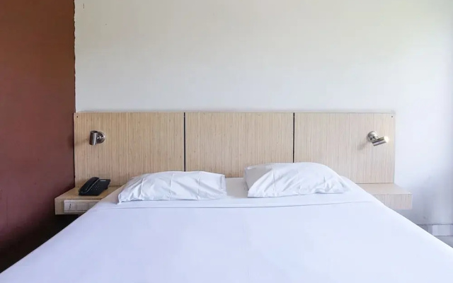 Hotel Lucky Inn
