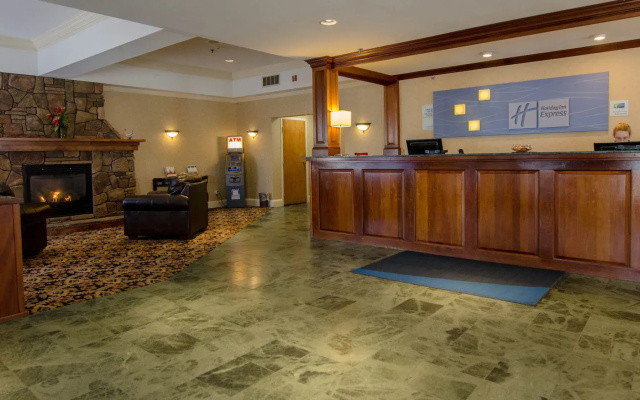 Holiday Inn Express South Burlington by IHG