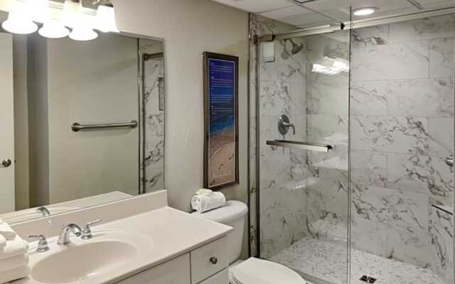 Emerald Beach Resort by SVR II