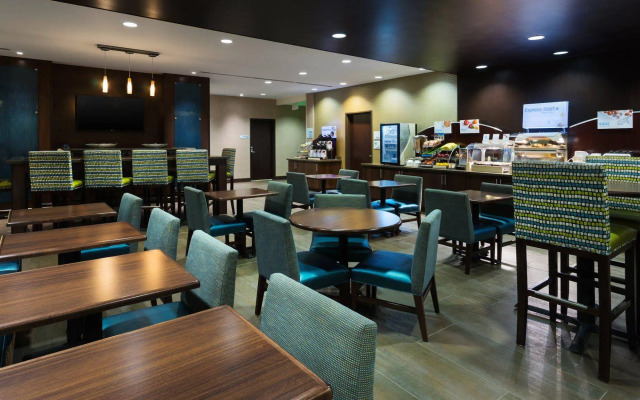 Holiday Inn Express & Suites Midland South I-20 by IHG