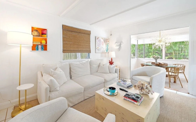 Hidden Oasis A 1 Bedroom Bungalow