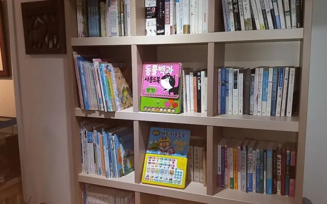 Forest of Color Pension