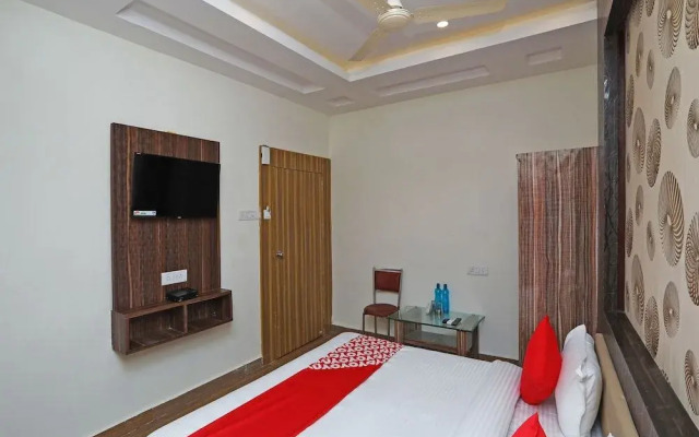 Oyo 19144 Hotel Rainbow