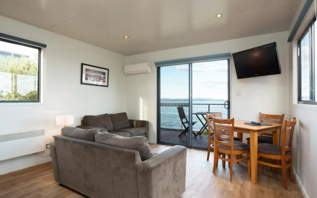 Swansea Beach Chalets