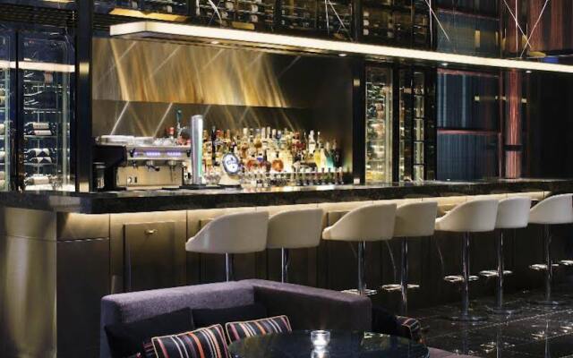 Royal Plaza Hotel