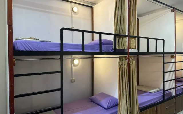 Cozy Beach Hostel