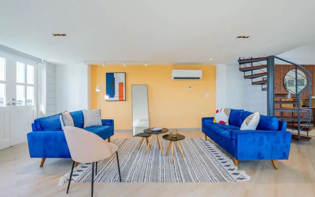 w Homely 2BR With Balcony in Panama