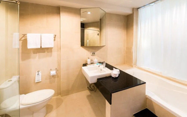 Laemtong Service Apartment