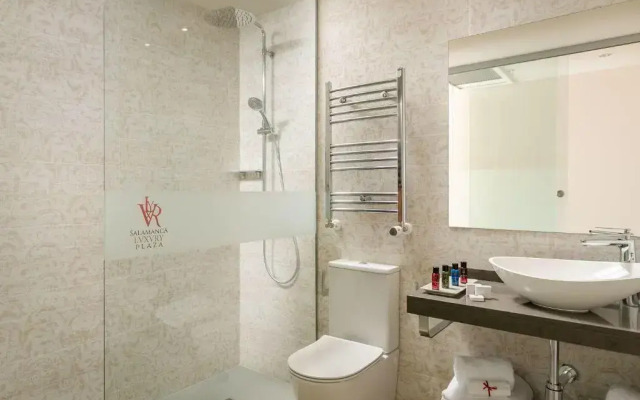 Salamanca Luxury Plaza