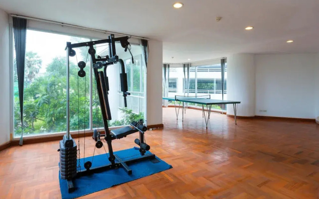 Baan LonSai Beachfront Condominium