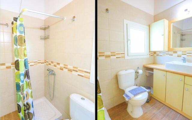 Green Family Villa in Agios Ioannis