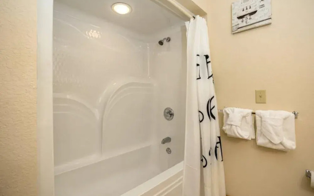 Briarstone Lodge Condo 13C - Two Bedroom Condo