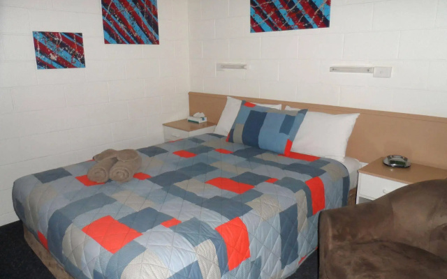 Oakey Motel