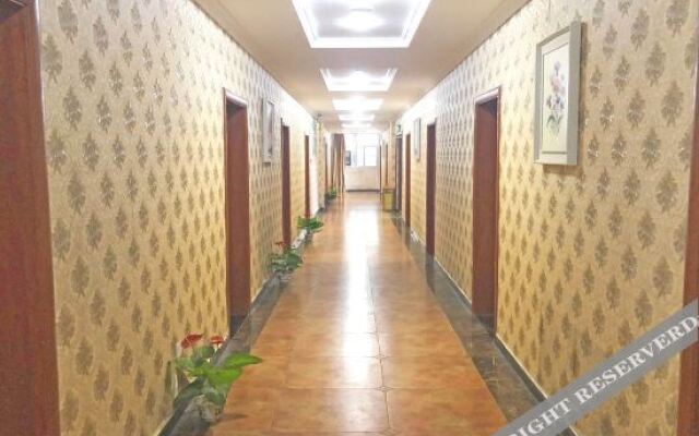 OYO fuzhou qingyun feng hotel