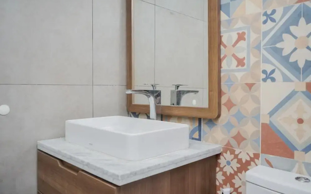 Elegant and Comfortable Studio at Skandinavia Apartment