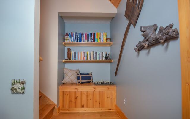 Hootenanny 5 Bedroom House