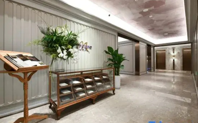 Mercure Hotel