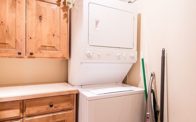 Westridge #27 - 3 Br Condo