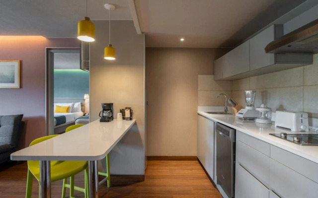 City Express Suites by Marriott Querétaro